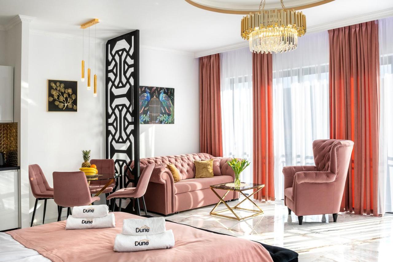 Pokoje, Noclegi, Apartamenty Dune Resort וובה מראה חיצוני תמונה