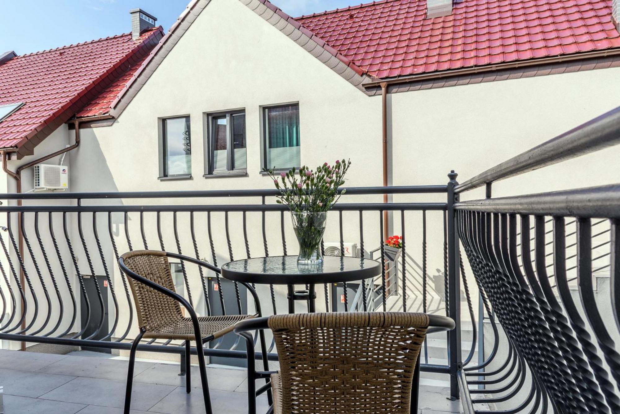 Pokoje, Noclegi, Apartamenty Dune Resort וובה מראה חיצוני תמונה